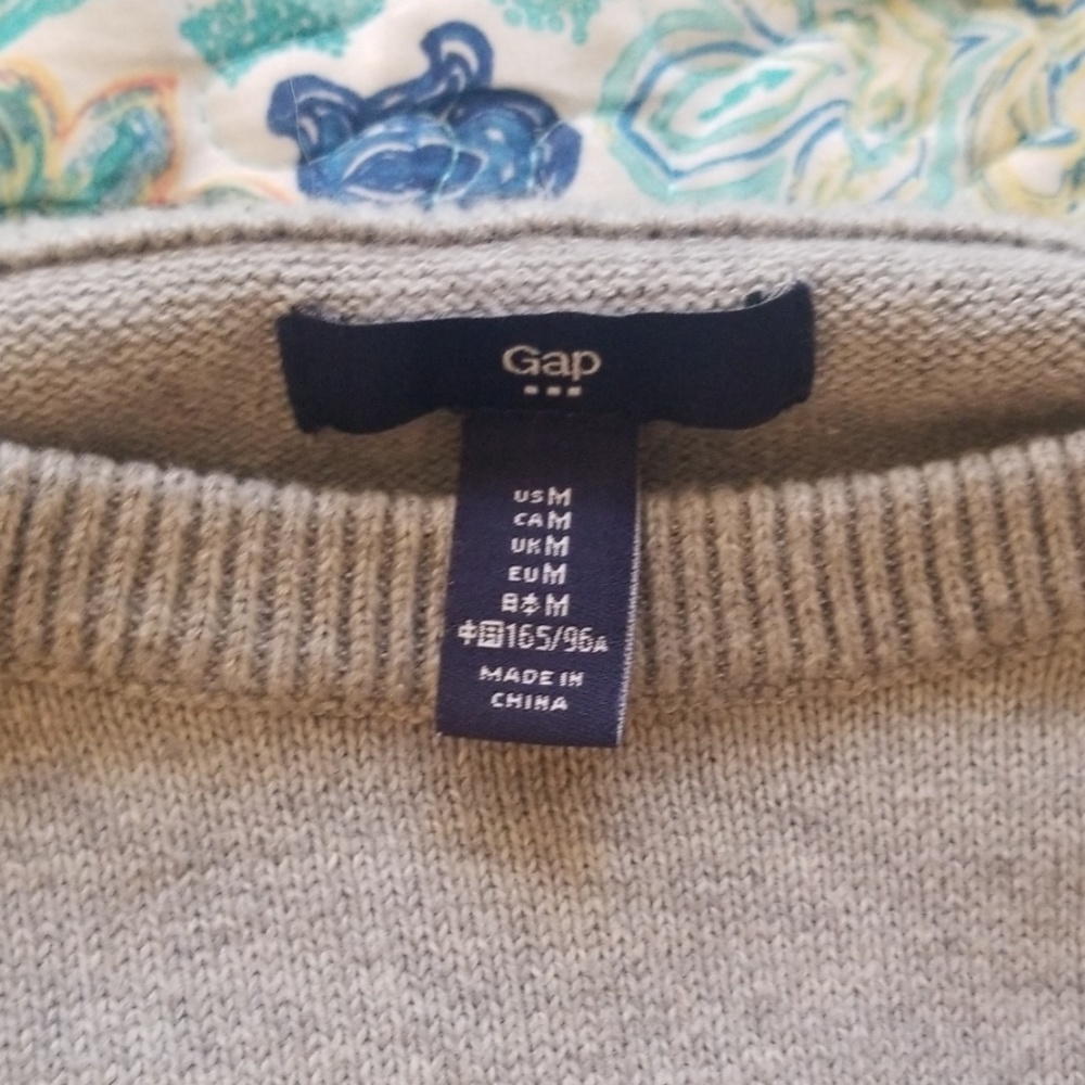 LOVE sweater - Picture 3 of 3